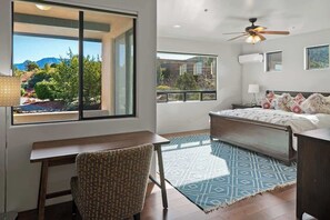 Iron/ironing board, WiFi, bed sheets - Bella Vista Retreat S (Sedona)