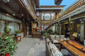 Unclassified image, 3 of 36, button - Lijiang Sifang Inn (Lijiang)