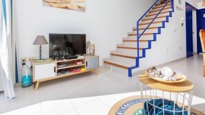House, 3 Bedrooms, Terrace | Interior - Global Grifeu - By Global Rental Holidays 29711 (Llanca)