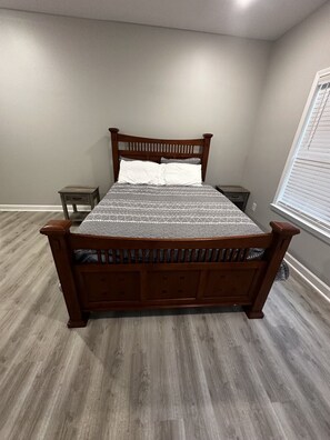 2 bedrooms, WiFi (free)
