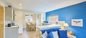 Host & Stay | Kittling Nook