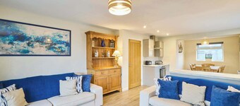 Host & Stay | Kittling Nook