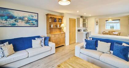 Host & Stay | Kittling Nook