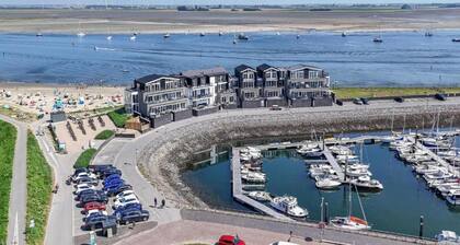Penthouse in Sint-annaland by the Beach