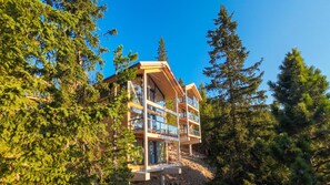 Chalet | Exterior