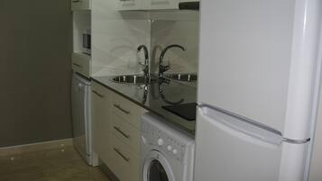 Apartamento | Cocina privada | Trona infantil