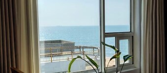Oriental Erlihai Youth Hostel