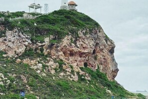 Point of interest - Oriental Erlihai Youth Hostel (Dongfang)