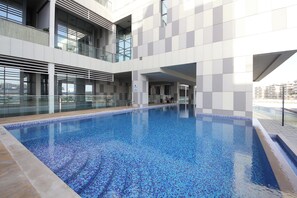 Pool - Bloomfields Luxury 2BR Duplex Raha Loft (Abu Dhabi)