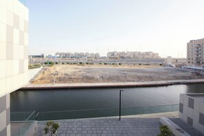 Exterior - Bloomfields Luxury 2BR Duplex Raha Loft (Abu Dhabi)