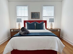 3 habitaciones, tabla de planchar con plancha, cuna de viaje y wifi 