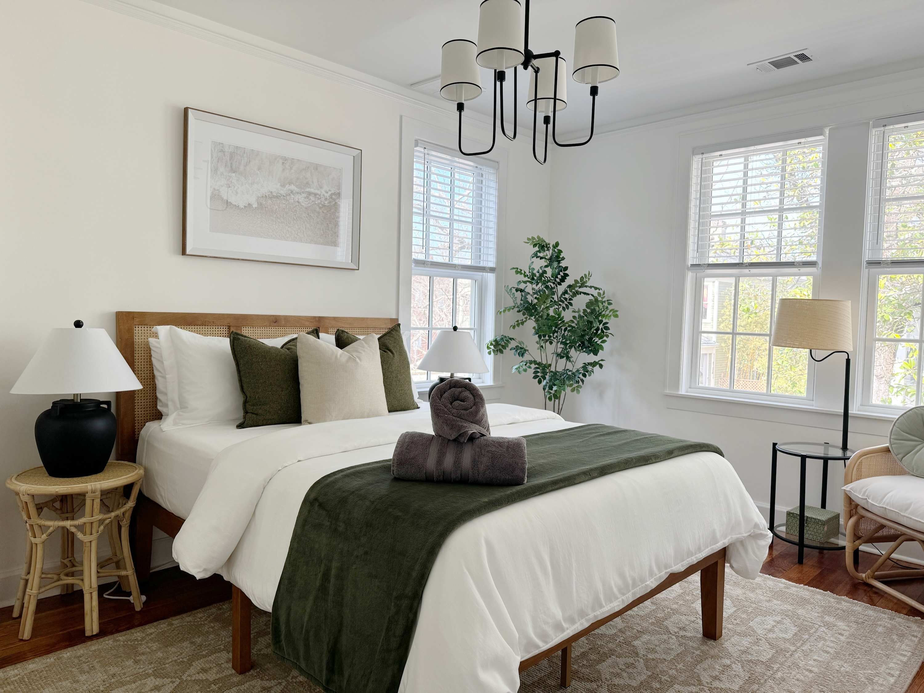 3 bedrooms, iron/ironing board, travel crib, WiFi