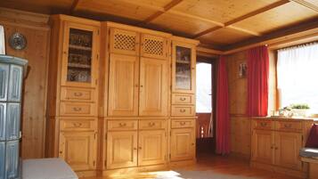 Apartment | Living room