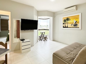Living area - Apê em Ponta das Canas - 40m do mar (Florianópolis)