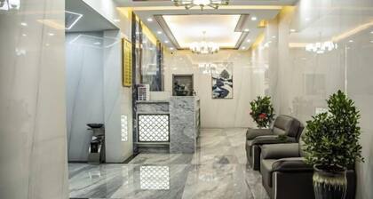 Borui Shangpin Hotel (Baiyin Bus Station)