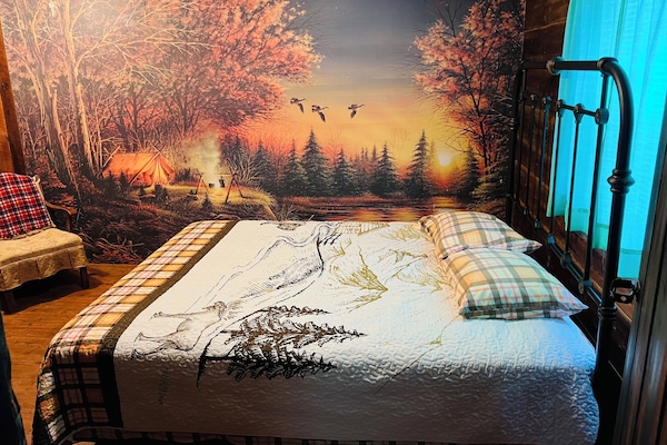 2 bedrooms, WiFi, bed sheets, wheelchair access