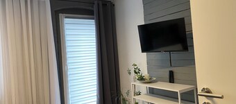  Job and Sleep – Accommodation for Tradespeople, Travelers & Explorers