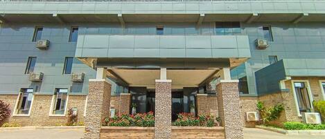 Façana frontal de l'allotjament