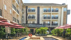미분류 이미지, 5/31장, 버튼