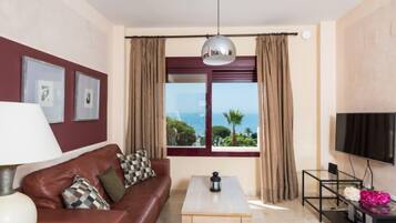 Casa, 3 habitaciones, Terraza | Área de sala de estar