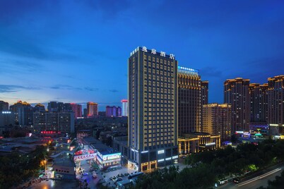 UrCove by Hyatt Aksu Century Square