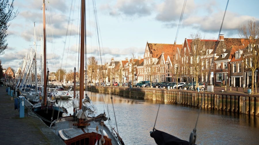 Cozy Chalet in Tzummarum