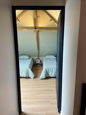 3 Schlafzimmer, Bügeleisen/Bügelbrett, WLAN, Bettwäsche