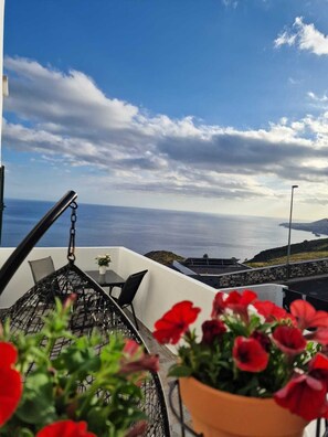 Estudio Deluxe, 1 cama de matrimonio, baño privado, vistas al mar | Terraza o patio