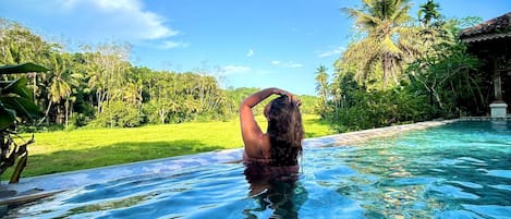 Piscine extérieure