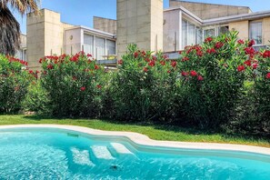 Pool - Apartment in La Escala Near Els Riells Beach (L'Escala)