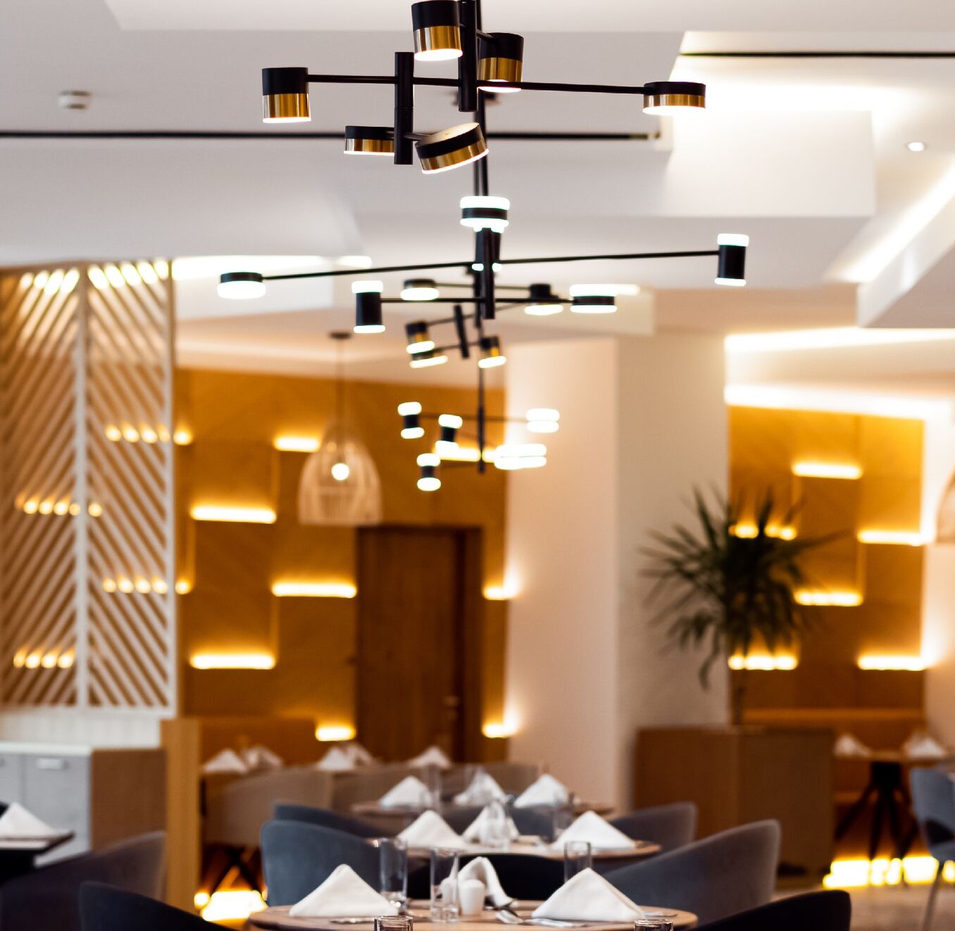 包含每日自助早餐