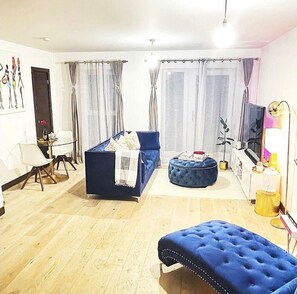 Apartment | Living area