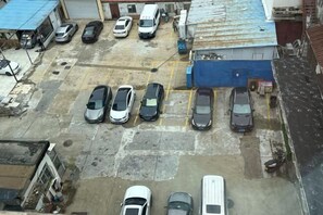 Parken ohne Service (kostenlos)