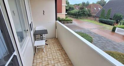 Vacation apartment Storm am Holm