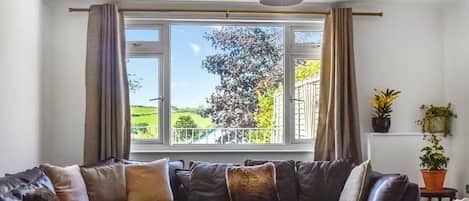 Apartament | Sala d'estar | Televisor