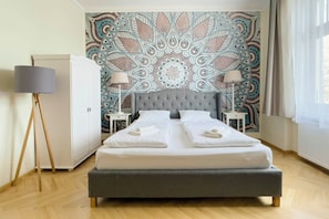 2 habitaciones, tabla de planchar con plancha, wifi y ropa de cama 