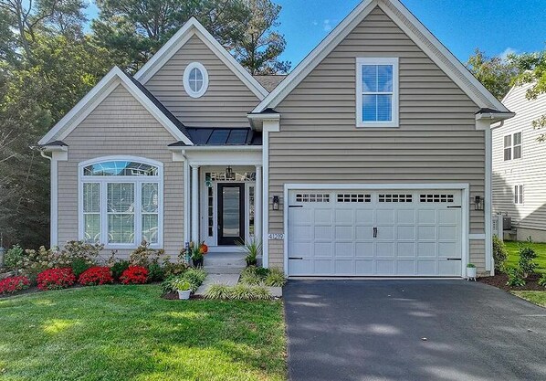 Exterior - Very private 4 bedroom house with community pool (Rehoboth Beach)