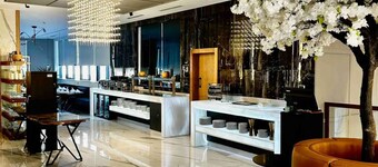ONYX By Luna Hotel