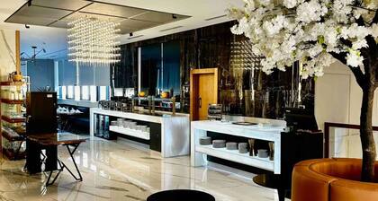 ONYX By Luna Hotel