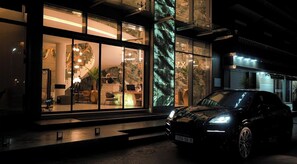 Entrée de l’hébergement