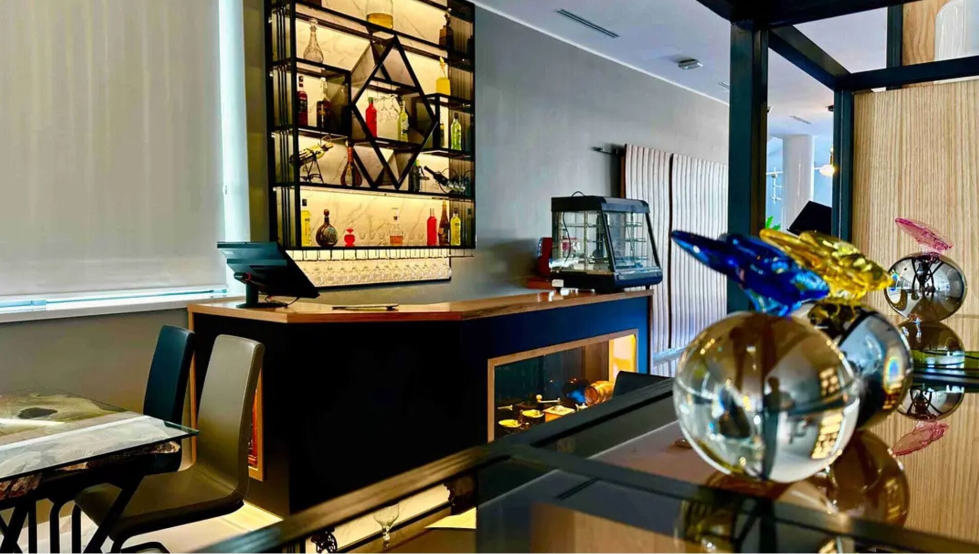 包含每日自助早餐