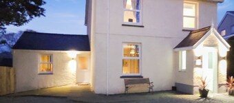 3 bedroom accommodation in Penrhyndeudraeth