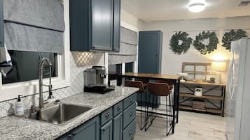 Micro-ondas, fogão, cooktop
