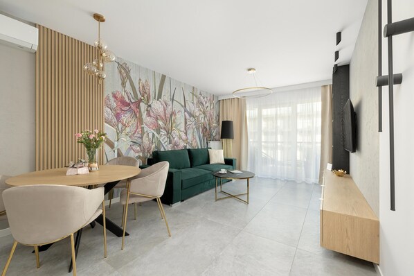 Apartment | Living room - Apartment in Dziwnow by River and Beach (Dziwnów)