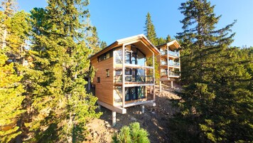 Chalet | Exterior