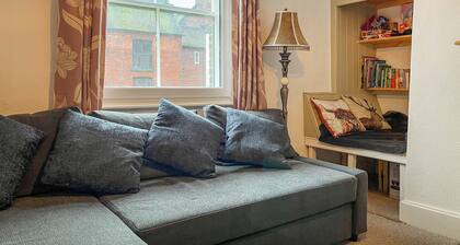 3 bedroom accommodation in Ashbourne