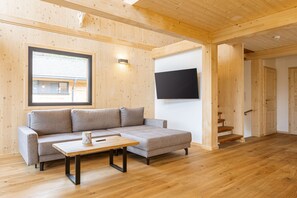 Chalet | Living area