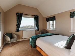 4 Schlafzimmer, kostenloses WLAN, Bettwäsche