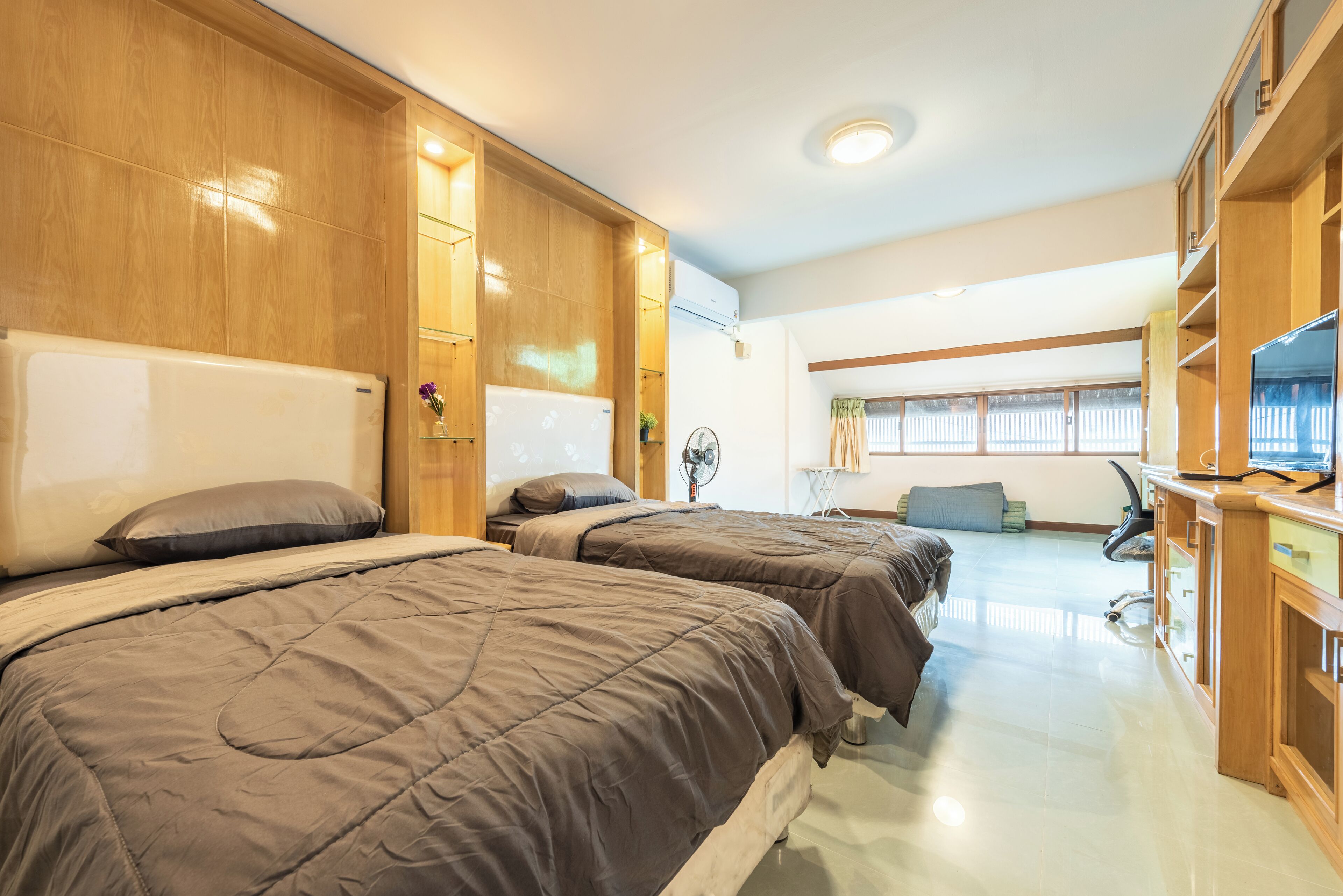 4 chambres, fer et planche à repasser, Wi-Fi