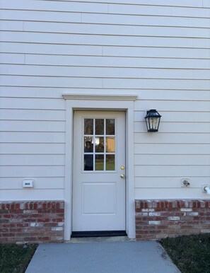 Exterior detail - Home Away From Home in Falls Church (Falls Church)